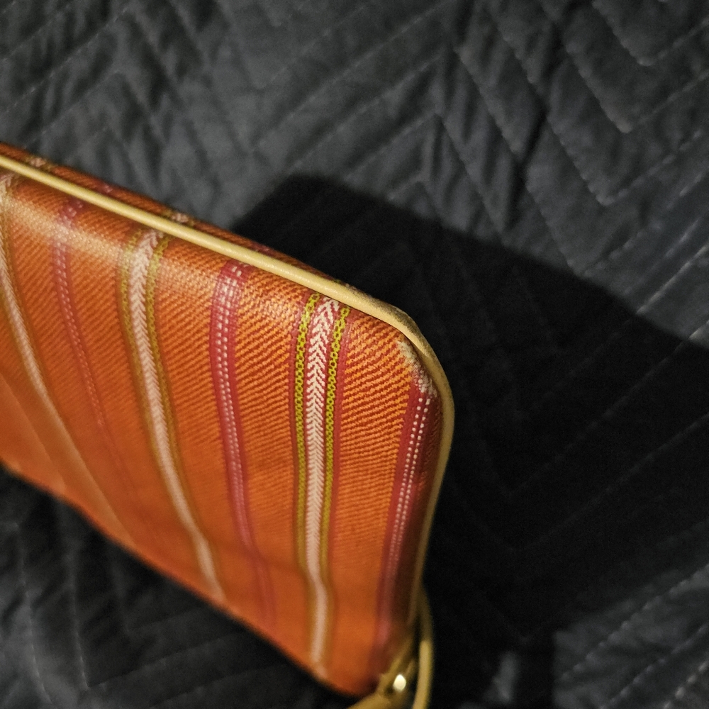 2000's pink and orange striped genuine Coach crossbody purse - Picture 8 of 9